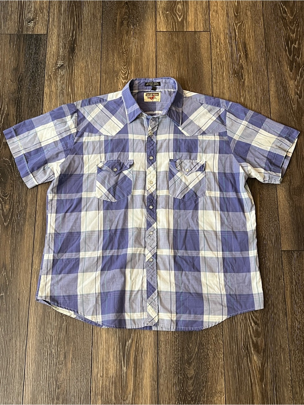 Authentic Western Youngbloods Men's XL Short-Sleeve Plaid Pearl Snap Shirt